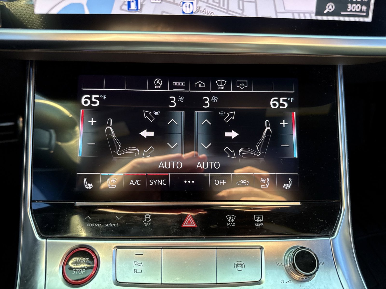 Used 2021 Audi RS 6 w/ Executive Package AWD/4WD image 21