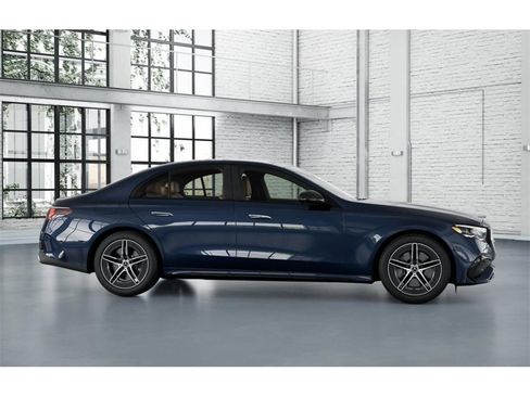 New 2026 Mercedes-Benz E 450 4MATIC Sedan image 15