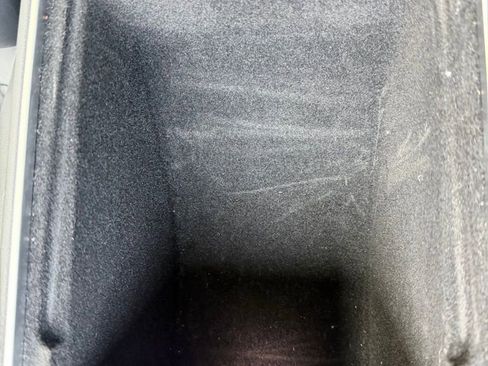 Used 2020 Tesla Model Y Performance image 26