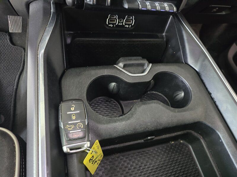 Used 2020 RAM 1500 Laramie w/ Sport Appearance Package AWD/4WD image 26