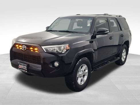 Used 2019 Toyota 4Runner SR5 Premium image 9