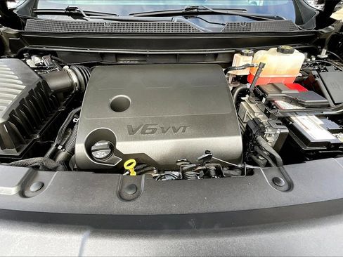 Used 2023 Chevrolet Traverse High Country image 10