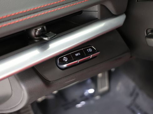 Used 2021 Chevrolet Corvette Stingray Preferred Conv w/ Z51 Performance Package RWD image 22