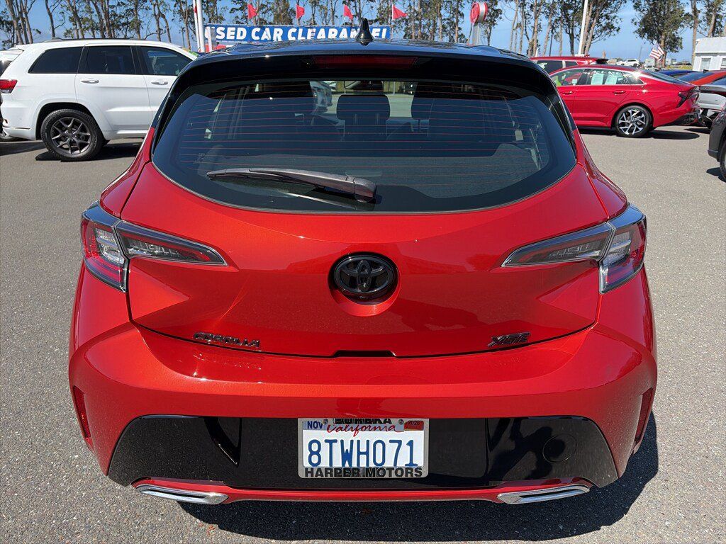 Used 2020 Toyota Corolla XSE FWD image 4