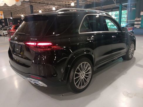 Used 2024 Mercedes-Benz GLE 350 4MATIC w/ AMG Line Exterior image 6