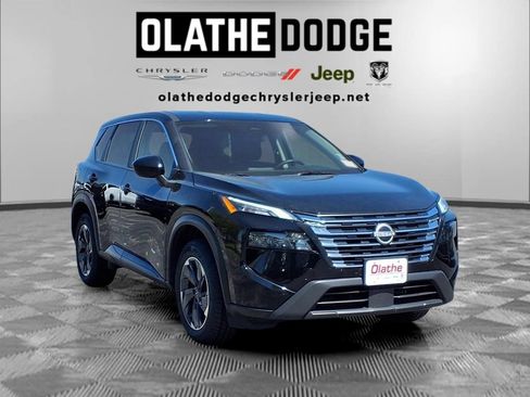 Used 2025 Nissan Rogue SV FWD image 31