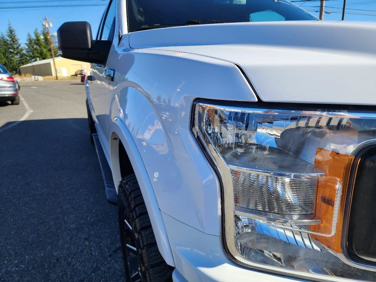 Used 2018 Ford F150 XLT w/ Equipment Group 302A Luxury AWD/4WD image 31