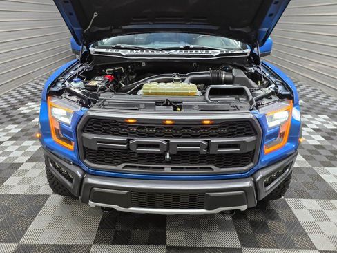 Used 2019 Ford F150 Raptor w/ Equipment Group 802A Luxury AWD/4WD image 41