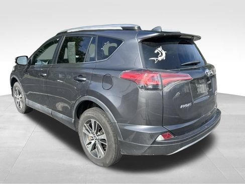 Used 2017 Toyota RAV4 XLE w/ Plus Extra Value Package AWD/4WD image 3