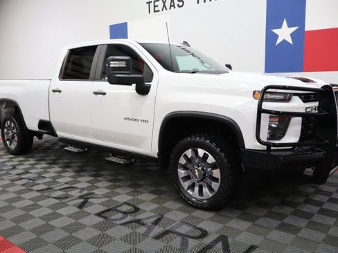 Used 2022 Chevrolet Silverado 2500 Custom w/ Custom Value Package AWD/4WD image 15