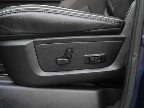 Used 2019 RAM 2500 Limited AWD/4WD image 25