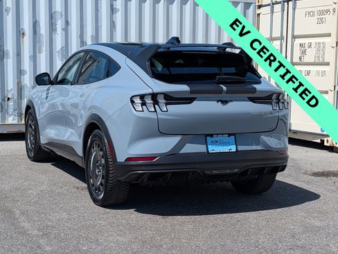 Certified 2025 Ford Mustang Mach-E GT AWD/4WD image 6