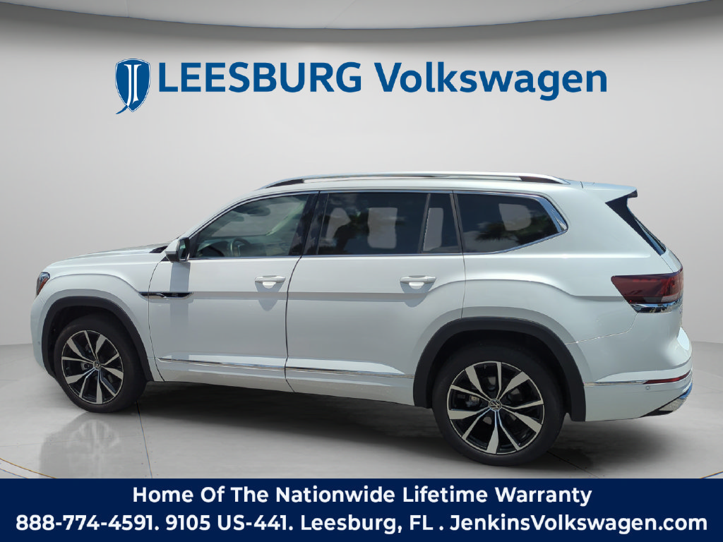 Certified 2026 Volkswagen Atlas SEL Premium R-Line AWD/4WD image 10