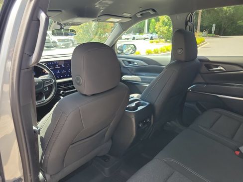 Used 2024 Chevrolet Traverse LS w/ Midnight/Sport Edition FWD image 19