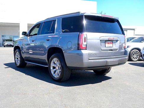 Used 2019 GMC Yukon SLE AWD/4WD image 5