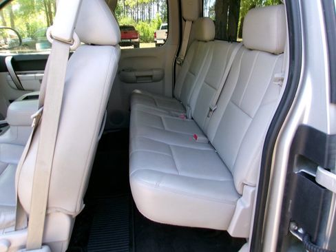 Used 2011 Chevrolet Silverado 1500 LT w/ All-Star Edition image 5