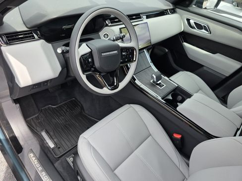 Used 2026 Land Rover Range Rover Velar S AWD/4WD image 11
