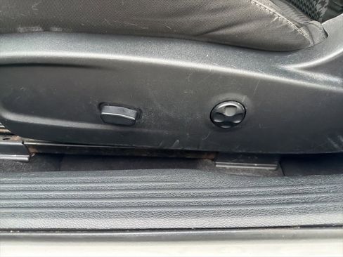 Used 2020 Dodge Challenger R/T image 15