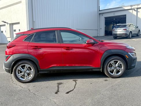 Used 2022 Hyundai Kona SEL w/ Convenience Package image 8