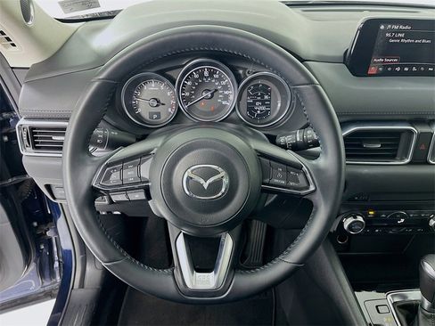 Used 2017 MAZDA CX-5 Touring w/ Preferred Equipment Package image 12