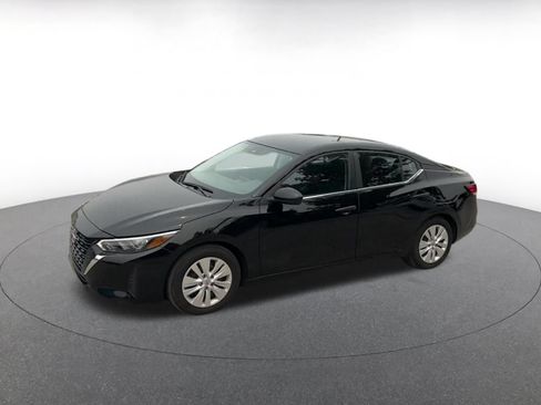 Used 2025 Nissan Sentra S FWD image 6
