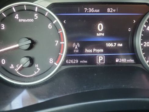 Used 2024 Nissan Sentra SV FWD image 18