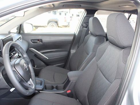 New 2026 Toyota Corolla Cross LE image 8