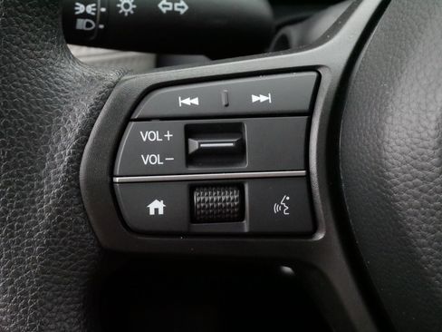 Certified 2026 Honda HR-V LX image 27