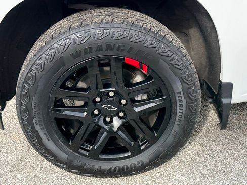 Used 2022 Chevrolet Silverado 1500 RST w/ Redline Edition image 21