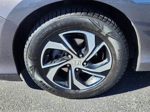 Used 2017 Honda Accord LX image 16