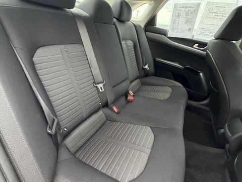 Used 2025 Kia K5 LXS FWD image 18
