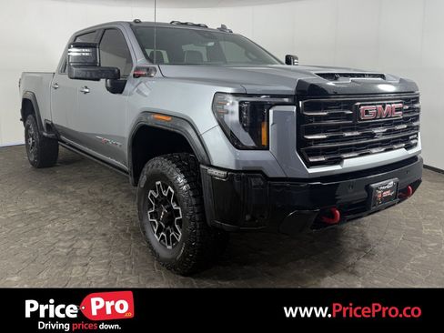 Used 2026 GMC Sierra 2500 AT4X AWD/4WD image 1