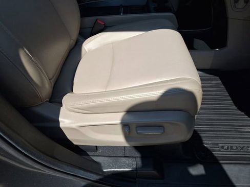 Used 2019 Honda Odyssey EX-L image 33
