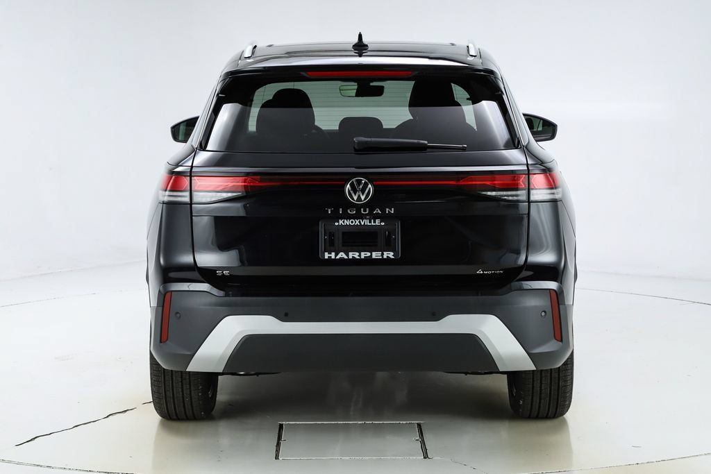 New 2026 Volkswagen Tiguan SE AWD/4WD image 8
