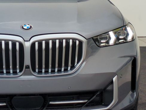Used 2026 BMW X5 xDrive40i w/ Climate Comfort Package AWD/4WD image 5