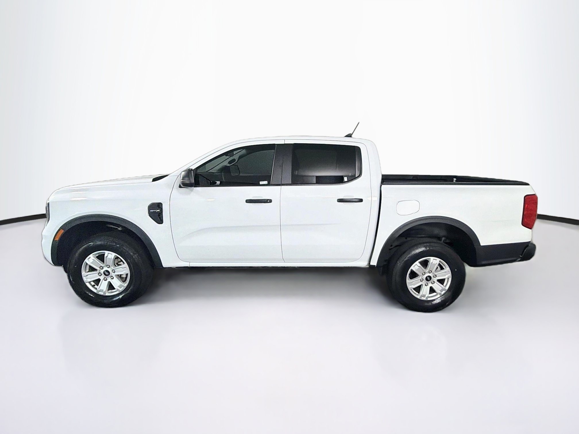 Used 2024 Ford Ranger XL RWD image 4