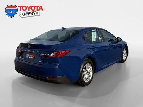 Certified 2025 Toyota Camry LE FWD image 5