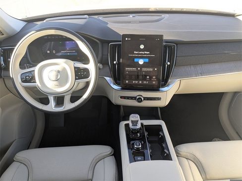 New 2026 Volvo XC90 B6 Ultra w/ Protection Package image 22