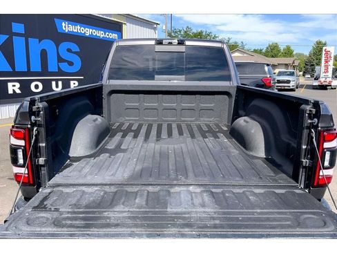 Used 2024 RAM 2500 Limited AWD/4WD image 11