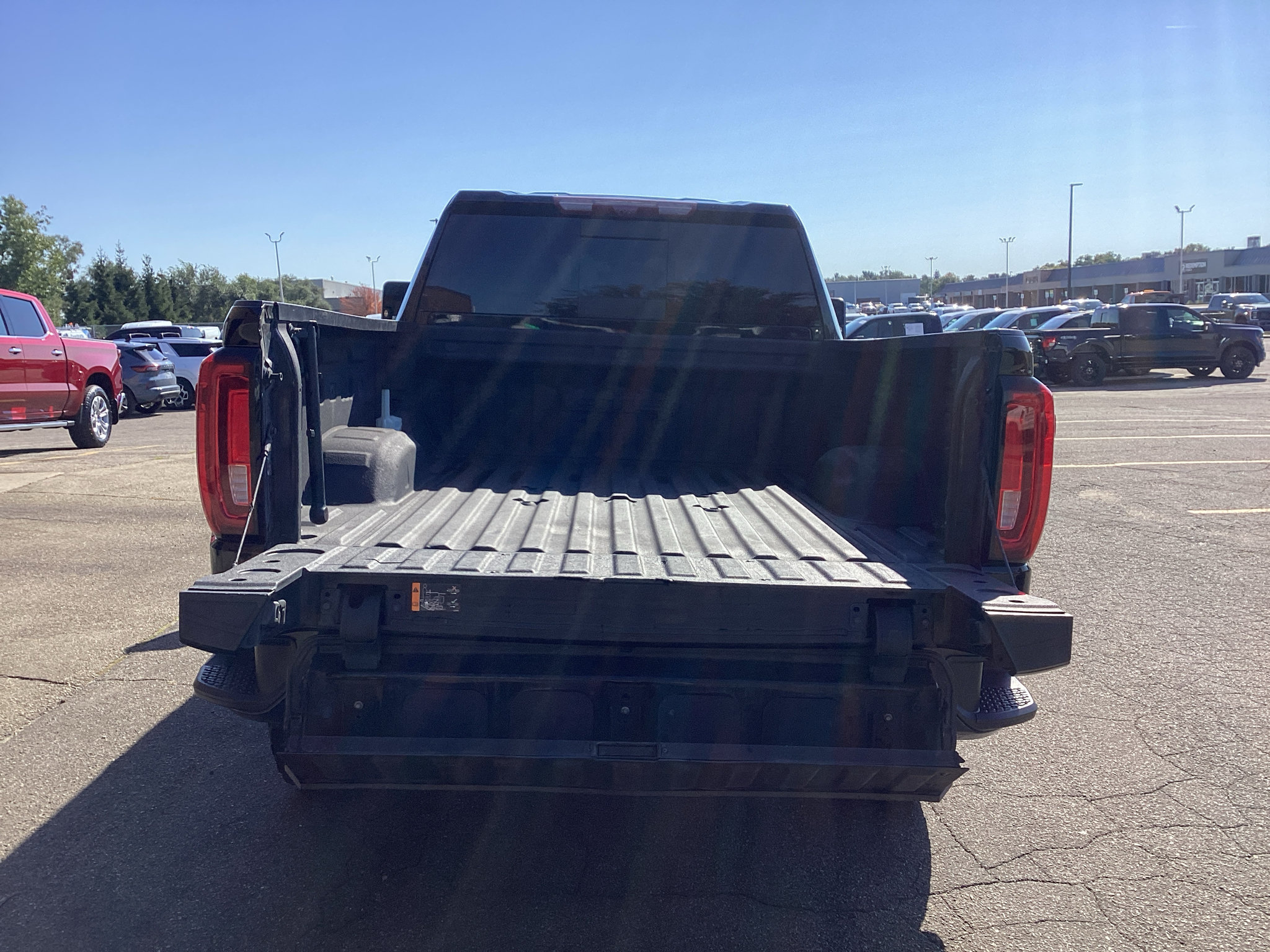 Used 2020 GMC Sierra 2500 AT4 w/ AT4 Premium Package AWD/4WD image 33