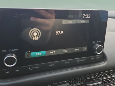 Certified 2024 Honda HR-V Sport image 26