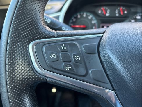 Used 2022 Chevrolet Malibu LT image 23