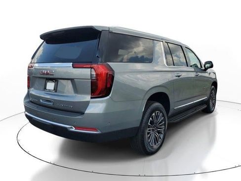 New 2026 GMC Yukon XL Elevation w/ Elevation Premium Package AWD/4WD image 3
