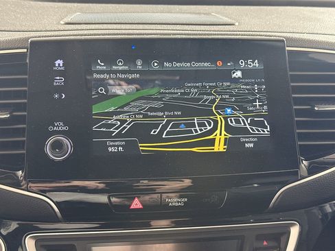 Used 2022 Honda Pilot Touring image 5