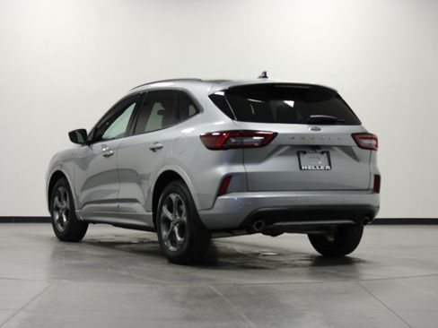 Used 2024 Ford Escape ST-Line w/ Tech Pack #1 FWD image 6