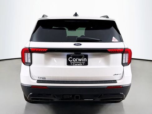 New 2026 Ford Explorer ST-Line w/ ST-Line Street Pack image 6