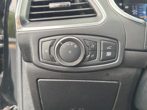 Used 2020 Ford Edge ST w/ Equipment Group 401A AWD/4WD image 29