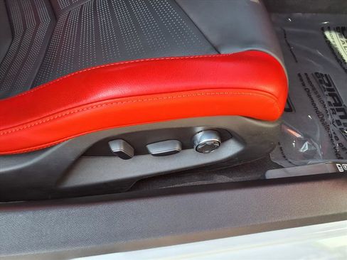 Used 2020 Chevrolet Corvette Stingray Premium Cpe w/ 3LT Preferred Equipment Group image 10