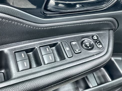 Used 2023 Honda Odyssey Elite image 12