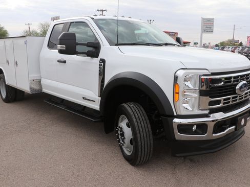 Used 2023 Ford F550 2WD SuperCab Super Duty image 1